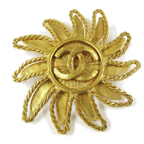 Chanel Sun Brooch Pin Gold - Picture 1 of 8